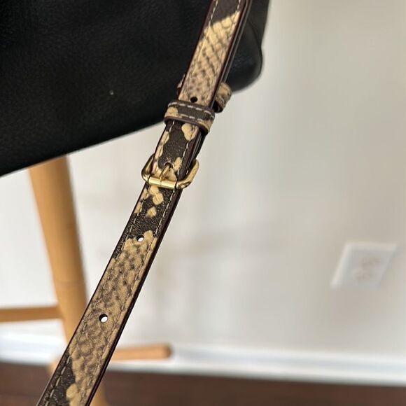 Coach New York Leather Crossbody Bsg - Picture 8 of 11